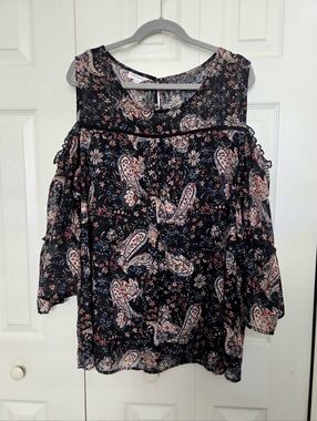 Westport Cold Shoulder Floral Paisley Blouse - Black